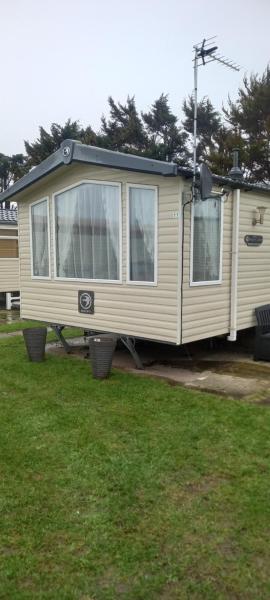 Caravan to rent with private garden